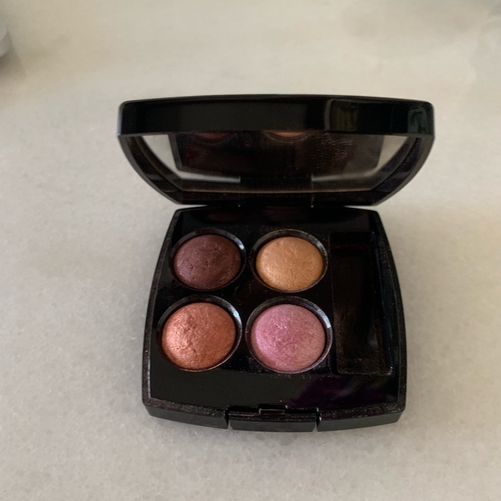 Chanel eye shadows les 4 ombres